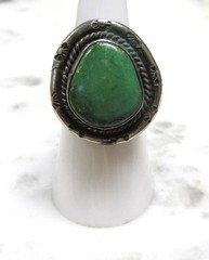 Southwestern Style Turquoise Sterling Silver Ring ~ Size 6.5 ~ 13grams ~ 7-C571