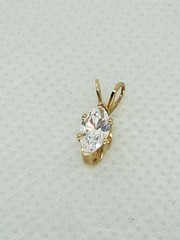 Vintage Pretty 14K Yellow Gold Marquise CZ Navette Solitaire Pendant – 0.35 tcw