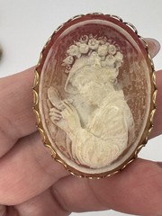 9 Piece Vintage Cameo Lot. Trinket Box, Florenza Brooch/pendant, W Germany