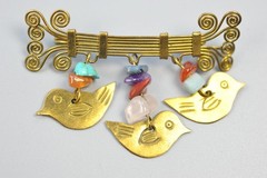 Vintage Brooch studio Bird dangle agate chip boho Birder birds T5