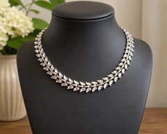 Vintage Trifari Pat Pend Silver Tone Leaf Link Necklace Mid Century Signed