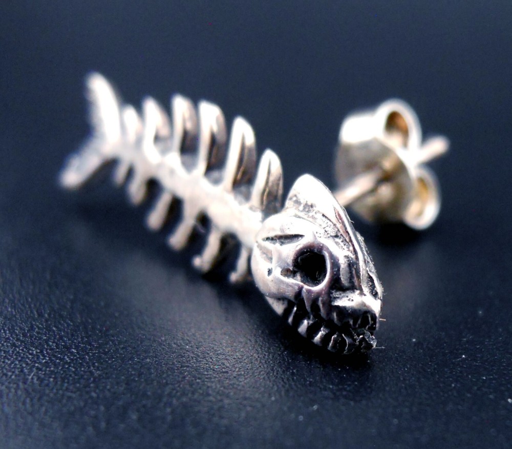 Fishbone Earrings Sterling Silver NEW Vintage Punk 90’s Stud/Post Chim Ska Funk