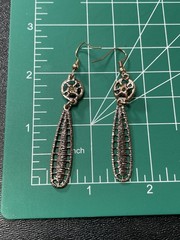 Vintage 2.5” Purple Crystal Rhinestone Rose Gold Metal Dangle Earrings