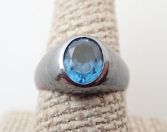Vintage Hallmark Signed Blue Topaz Bezel Set Sterling Silver Band Ring Sz 9