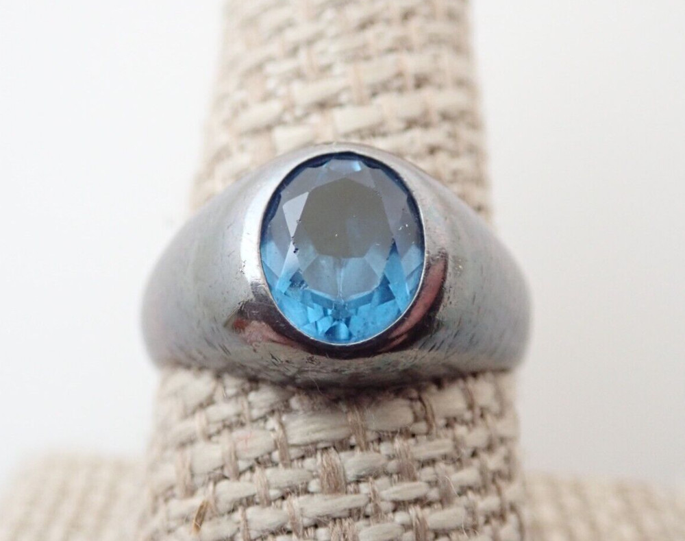 Vintage Hallmark Signed Blue Topaz Bezel Set Sterling Silver Band Ring Sz 9