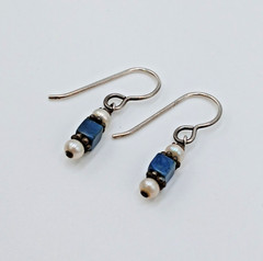 VTG Beaded Dangle Earrings 1in Drop Blue Stone Seed Pearl Silver Tone Estate
