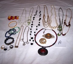 Estate Find Costume Jewelry Variety Necklaces Bracelets Rings Pin 22 Piece Lot A