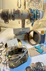 Southwestern/Native Gold-tone 100+Piece Lot with 3+Lbs of VTG to Modern Jewelry.