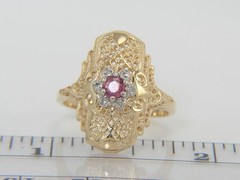 Vintage 10K Yellow Gold Natural Ruby Filigree Ring Size 6.5