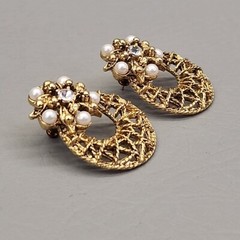 Vintage Hoop Earrings Wire Openwork Faux Pearls 1 3/8″