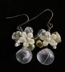 Vintage Silvertone Clear Beads & Flowers Dangle Drop French Wire Earrings