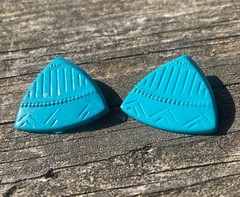 Vintage 80s/90s Clip-On Earrings Southwest Aztec Teal Triangle New Wave Metal