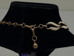 Vintage Choker Necklace Retro Gold Tone Cream Enamel Mid Century Chain 15 inch