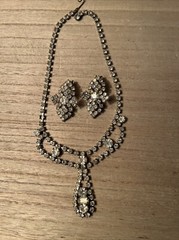 vintage rhinestone necklace & Clip Earrings; Missing One Stone As Pictured