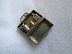 Vtg Sterling Charm Liquor Valise OH BOY Opens to Seltzer Bottle, Cup and Liquor