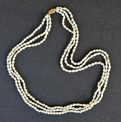 Vintage 14K Gold Three Strand Freshwater Pearl Bead Necklace