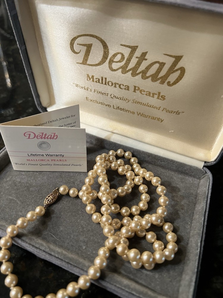 VINTAGE MALLORCA PEARL NECKLACE 14K G.F. CLASP 30 IN. 5MM PEARLS FROM DELTAH/BOX