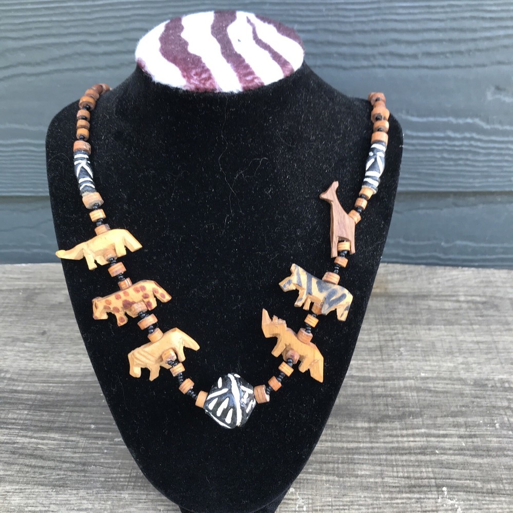 Vintage African Tribal Chunky Beaded Wood Hand Carved Safari Animal Necklace