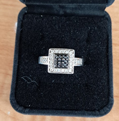 Vintage Sterling Silver Black Clear Square Cushion Diamond Ring