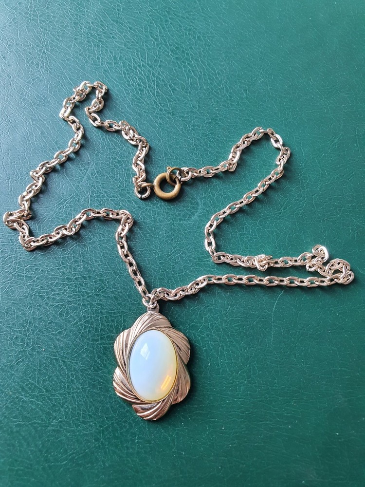 Vintage Jewelry, Cream Stone Pendant with Chain, Antique Jewelry, Made in USSR