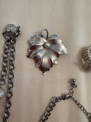 Lot Costume Jewelry Good Quality Silver Tone 14 Pieces Wearable.