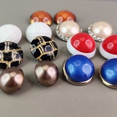 Vintage Round Clip On Earrings Lot of 7 Red White Blue Brown Acrylic Resin