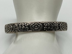 VTG Signed Chinese Good Karma Floral Chased Cuff Bracelet Sterling Silver 36g