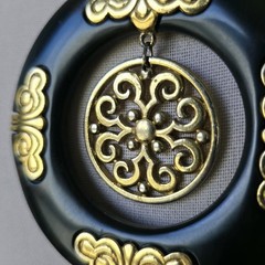 Vinatge Crown Trifari Necklace Large Brown Faux Tortuous Pendant Gold Tone Chain