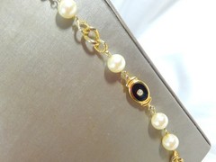 VTG BEZEL SET ONYX ENAMEL W RHINESTONE LARGE FAUX PEARL STATIONS 32″ NECKLACE