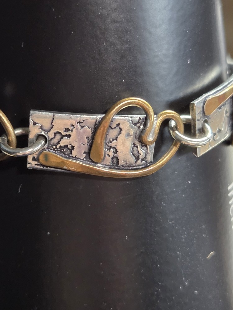 Artisan Signed Mixed Metal Hearts 6.5″ Bracelet Brass & Silver Tone Excellent