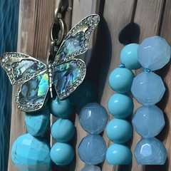 FOSSIL 3 Strand 24” Necklace Rhinestone Turquoise Blue Beads MOP BUTTERFLY & BEE