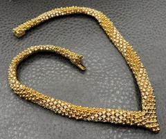 Rare Ciner Gold Tone Encrusted Crystal Rhinestone Thick V Shape Choker Necklace