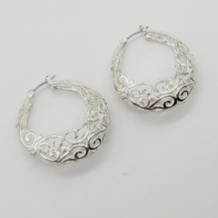 Filigree Hoop Earring Silver Tone Pierced 1.25 in Elegant