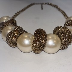 Vintage 80s Glam Chunky Runway Faux Pearl Gold Tone Mesh Snake Chain Necklace