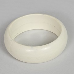 Vintage 80s Off White Bangle Bracelet Chunky Wide Band Costume Jewelry Hong Kong