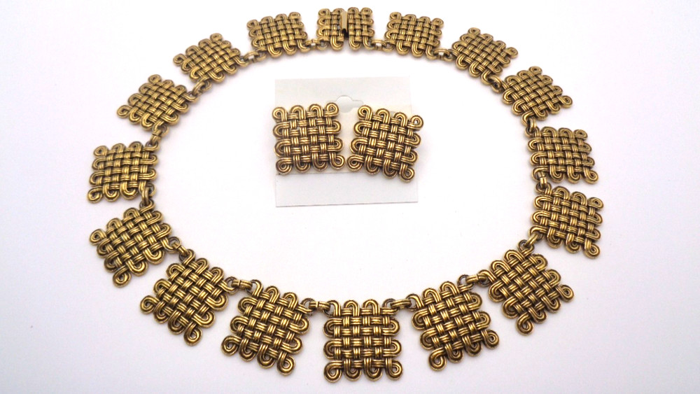 Vintage Metropolitan Museum of Art MMA Woven Celtic Knot Necklace & Clip Earring