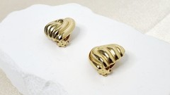 Vintage Erwin Pearl Gold-Tone Sculpted Ribbed Heart Design Clip-On Earrings