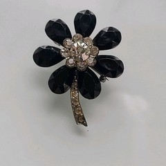 Vintage Daisy Brooch Cut Black Jet Glass & Rhinestone Pin Silver Tone Mcm 1 3/4″