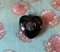 Antique Victorian Whitby Jet Inset Pyrite Puffy 3-D HEART Charm Pendant Fob H5