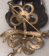 Crown Trifari Black Rose Brooch/enamel vintage jewelry used collectible 4.5cm