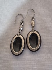 Silver Tone Dark Blue Grey Agate Dangle Earrings Pierced Hooks Vintage