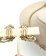 Vintage 50’s Hollycraft set Moonglow glass pink ab crystals lavalier neckla