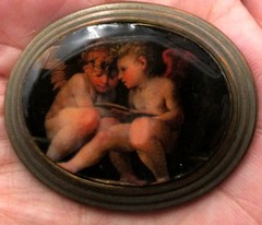 VTG SIGNED TWO WOMAN CHERUB ANGELS WINGS Brooch Pin Bronze gold tone Christian