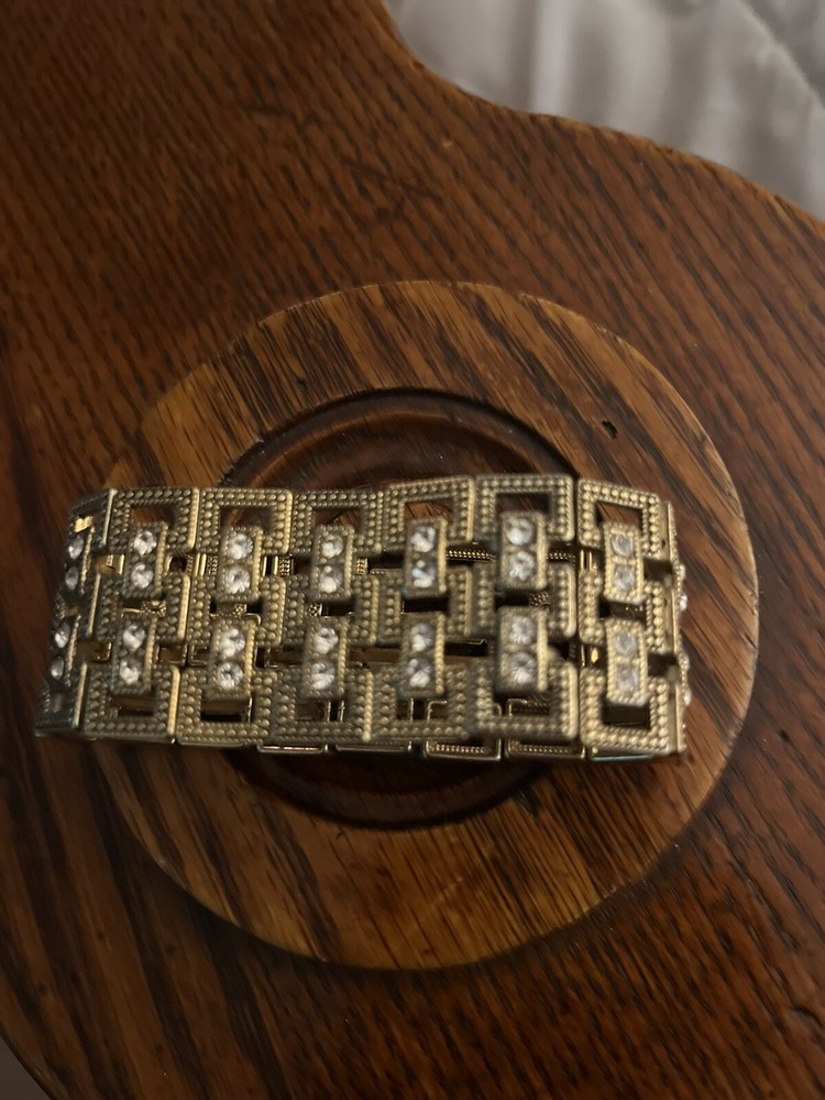 VINTAGE 1 1/2 Wide Bracelet. Rhinestones . Beautiful Piece See Pics