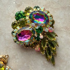 Vtg Juliana D&E Watermelon & Green Bracelet Brooch Earrings 3pc Set Heilotrope