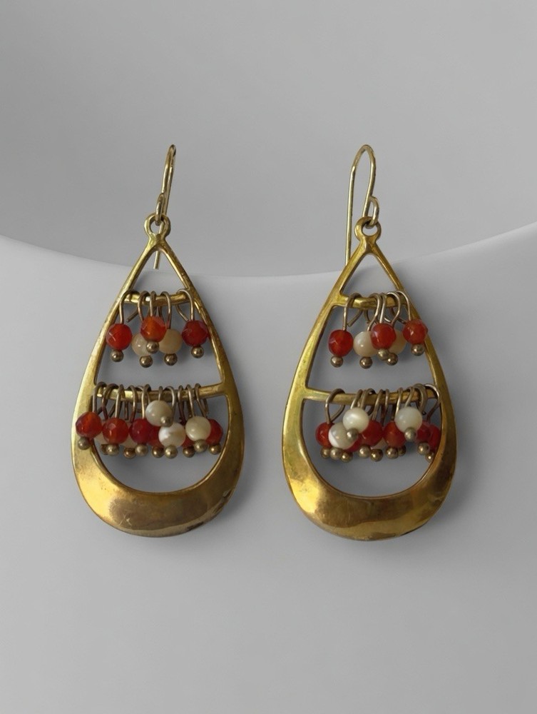 vintage gold-tone teardrop dangle earring mid-20th century (1950s–1970s style).