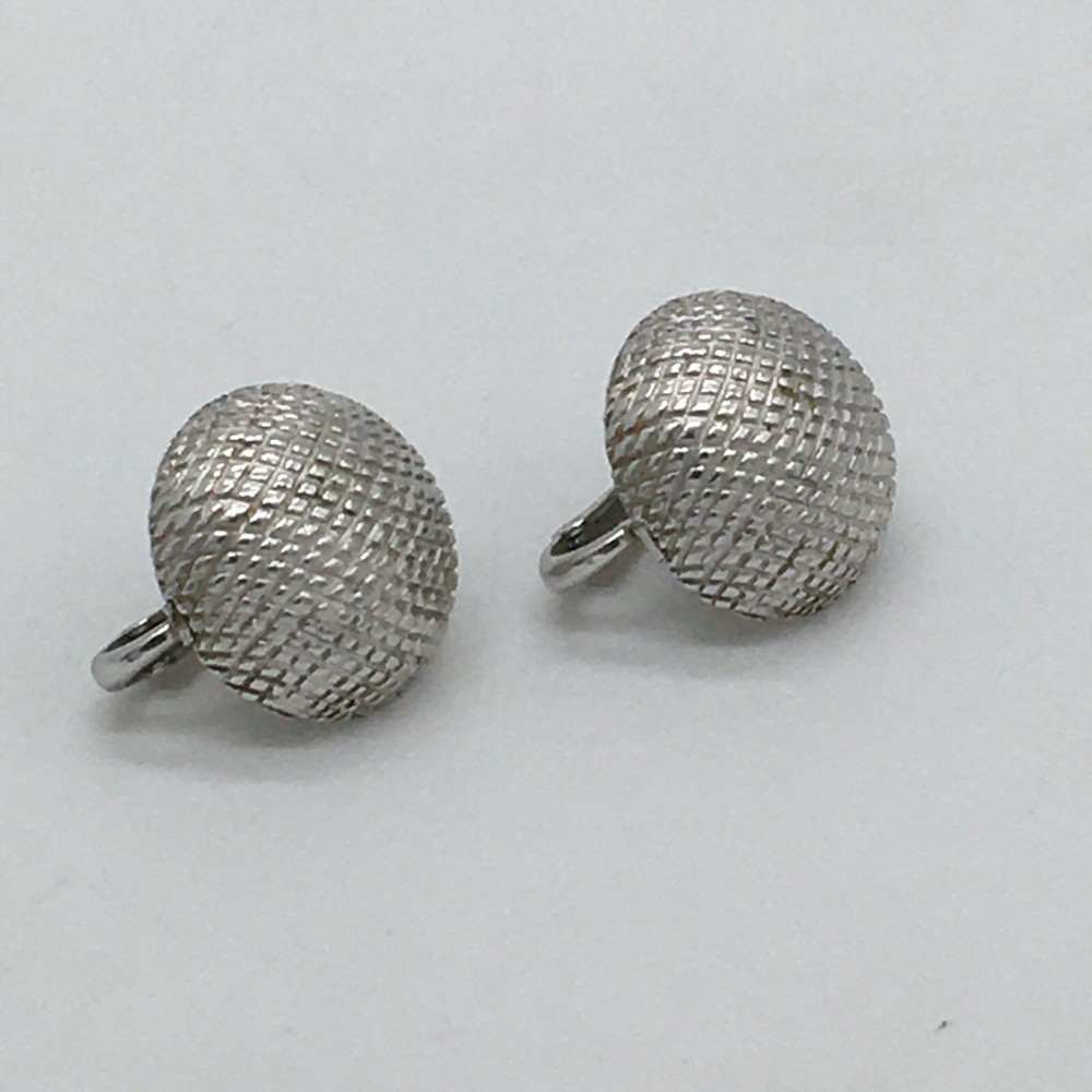 Vintage Signed TRIFARI Crown Silver Tone Textured Round Shape Clip-On Earrings