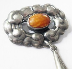 2 7/8 INCH 1910 SKONVIRKE JENSEN & AKERLUND DENMARK 830 STERLING SILVER BROOCH