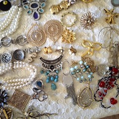 Vintage Jewelry Lot All Wearable 71 Pieces