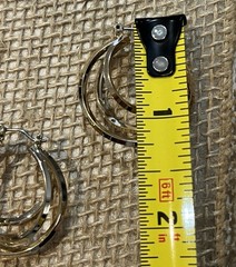 VINTAGE PIERCED EARRINGS GOLD TONE HOOPS 3 RINGS 1.25in